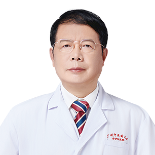 王 建